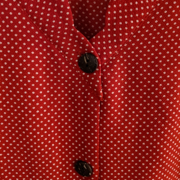 Sweet Red Vintage-look Top - Picture 3 of 3